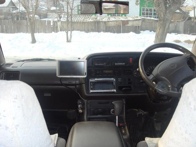 1996 Toyota Hiace
