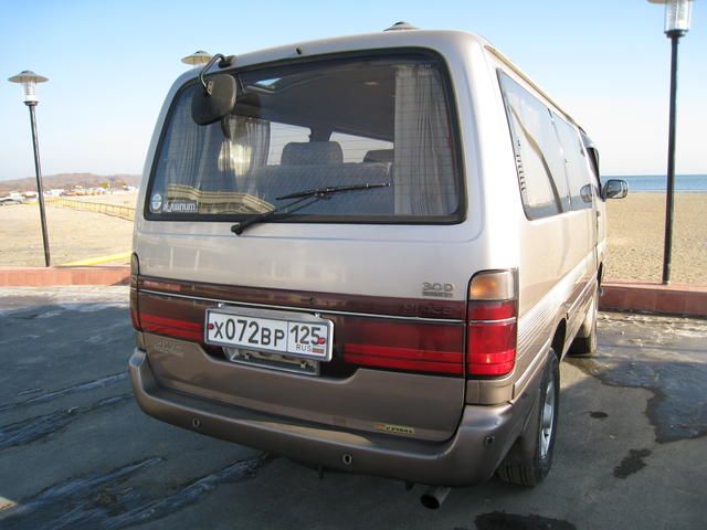 1996 Toyota Hiace
