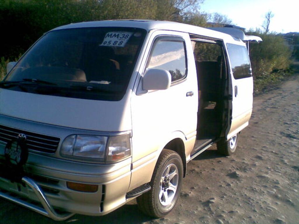 1996 Toyota Hiace