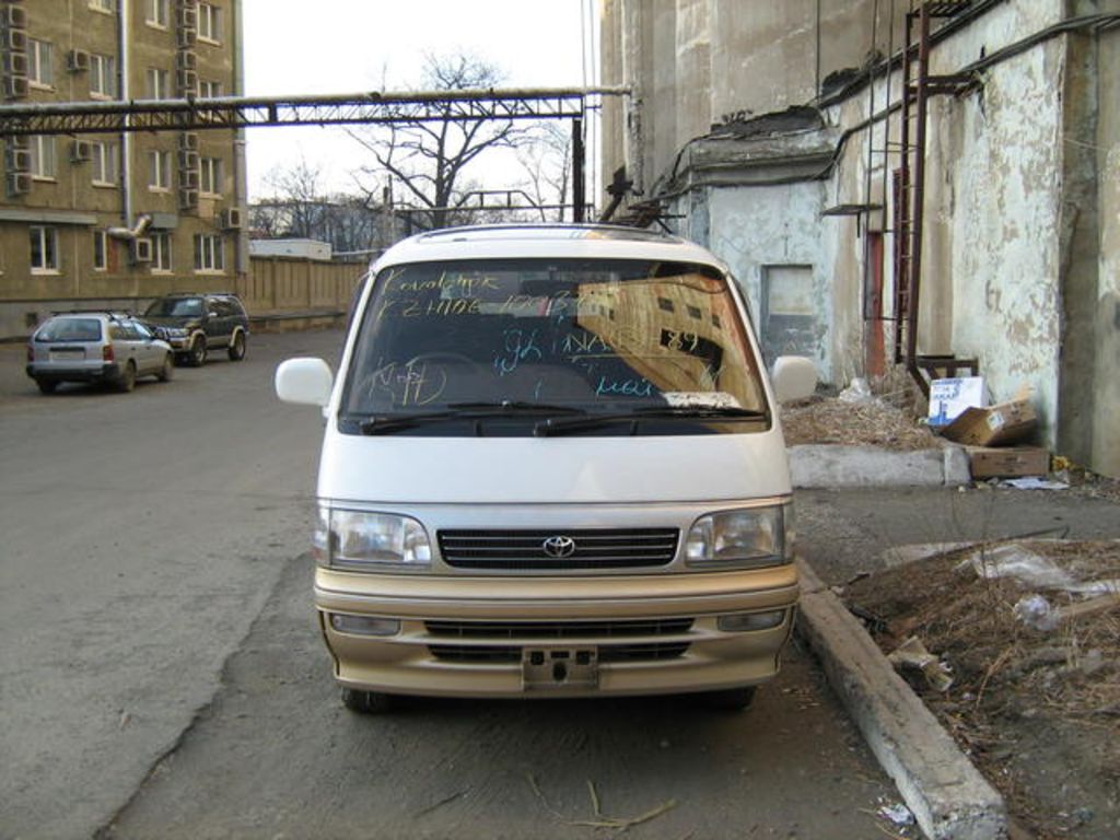 1996 Toyota Hiace