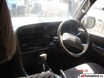 1996 Toyota Hiace Pics