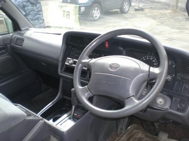 1997 Toyota Hiace