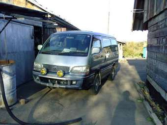 1997 Toyota Hiace Pictures