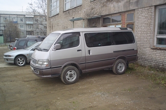 1998 Toyota Hiace