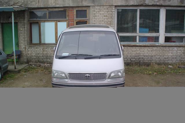 1998 Toyota Hiace