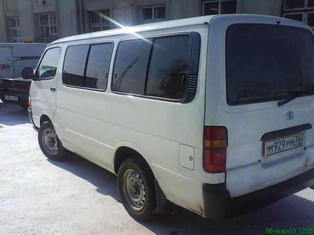 1998 Toyota Hiace