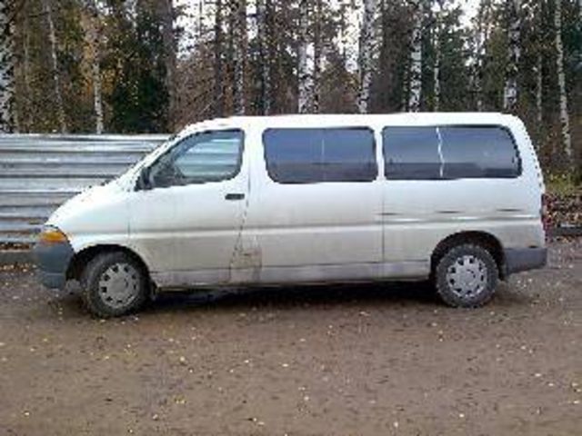 1998 Toyota Hiace