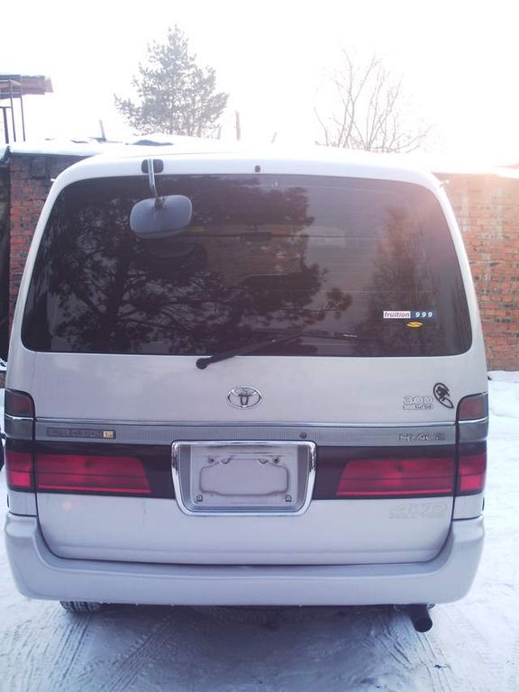 1998 Toyota Hiace