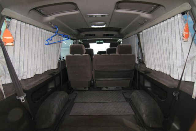 1998 Toyota Hiace