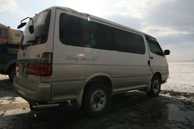 1998 Toyota Hiace