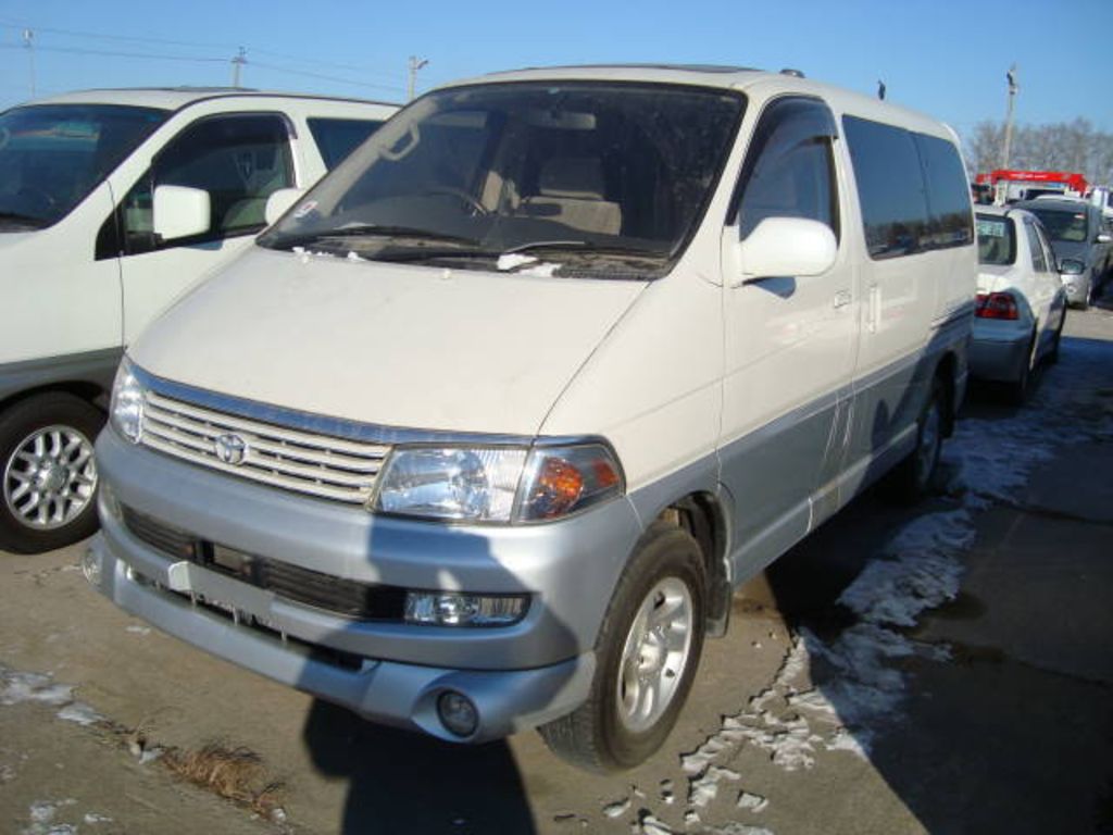 1998 Toyota Hiace