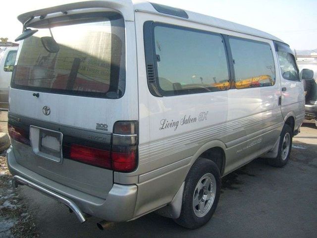 1998 Toyota Hiace