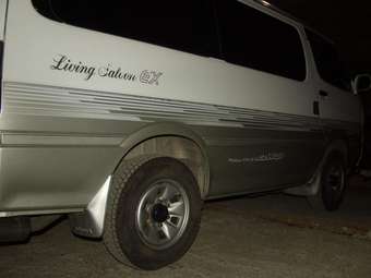 1998 Toyota Hiace Images
