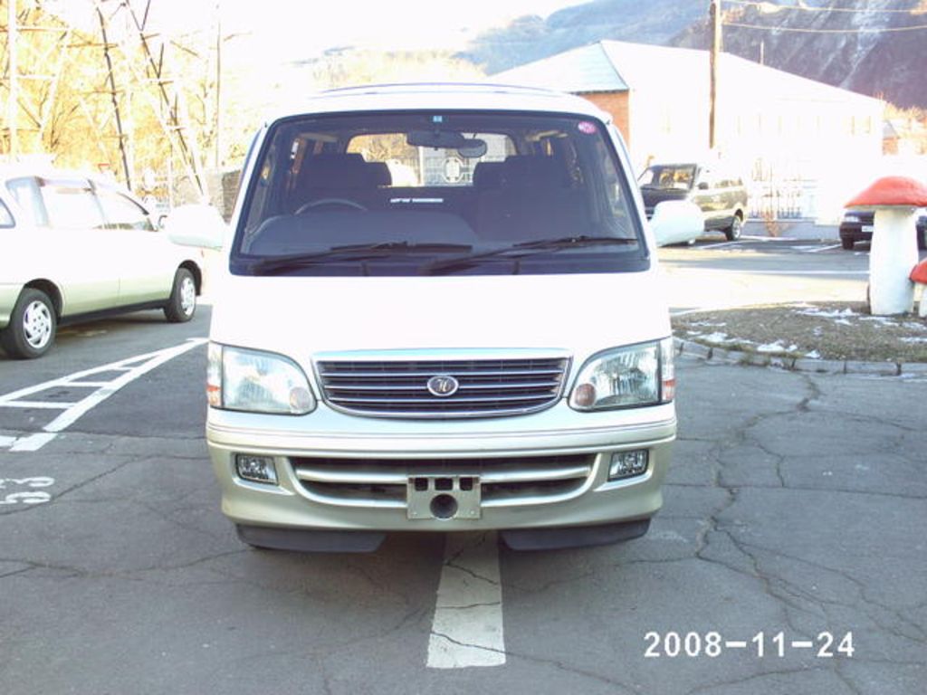 1999 Toyota Hiace