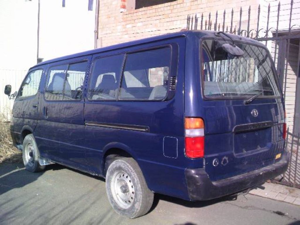 1999 Toyota Hiace