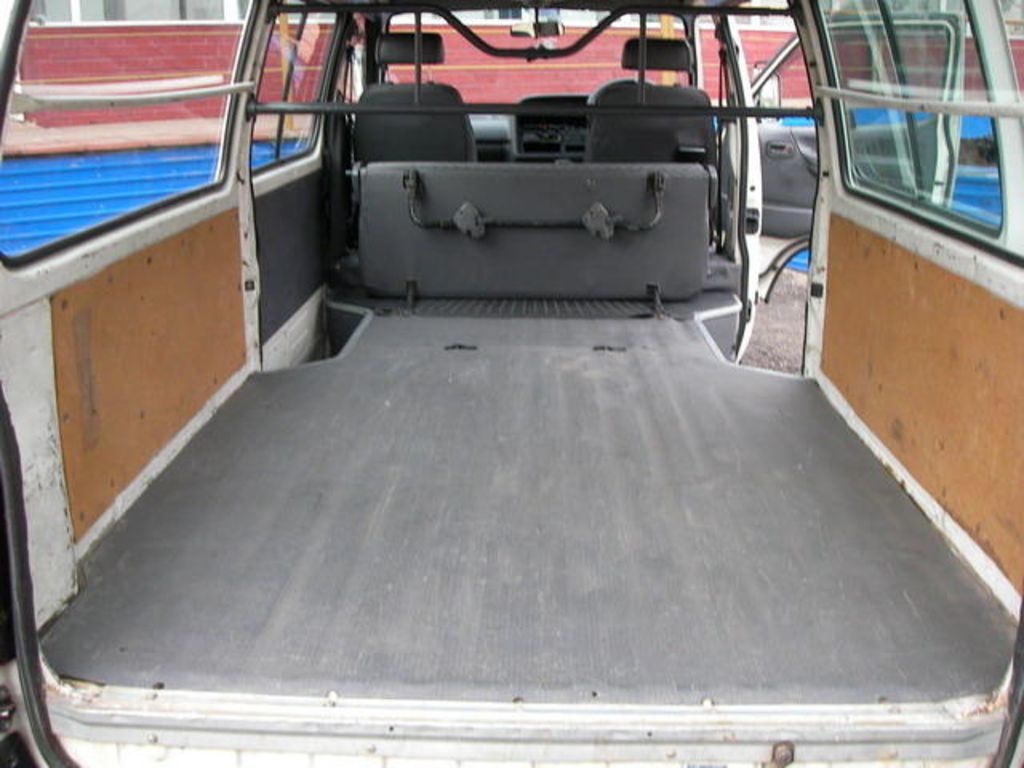 1999 Toyota Hiace