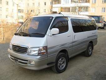 1999 Toyota Hiace