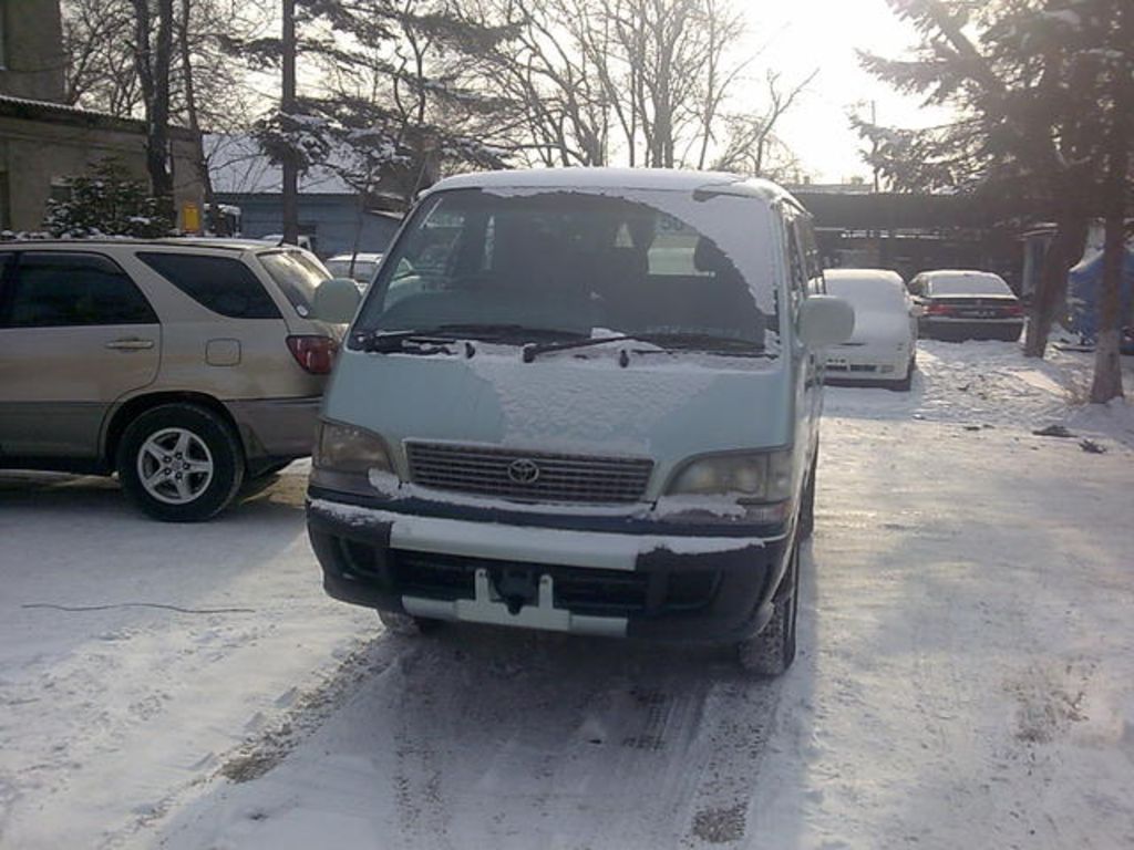 1999 Toyota Hiace