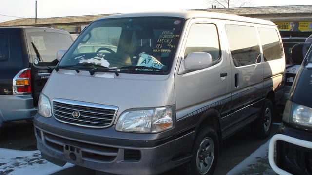 1999 Toyota Hiace