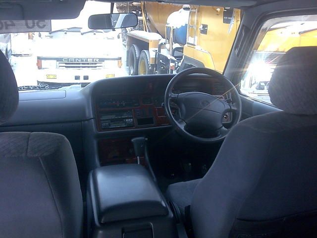 1999 Toyota Hiace