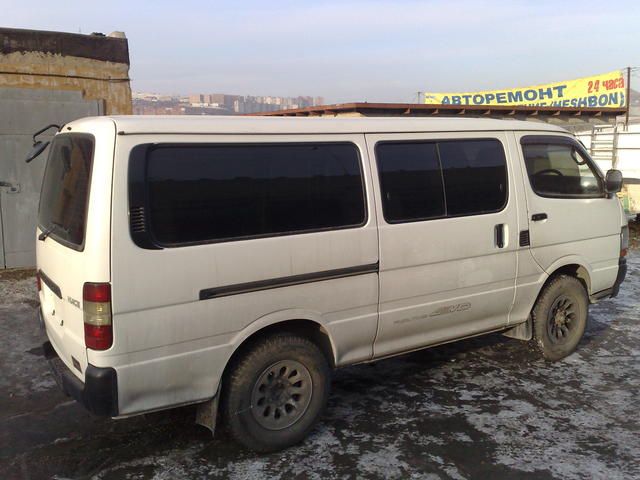 1999 Toyota Hiace