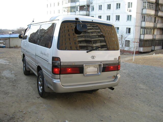 1999 Toyota Hiace