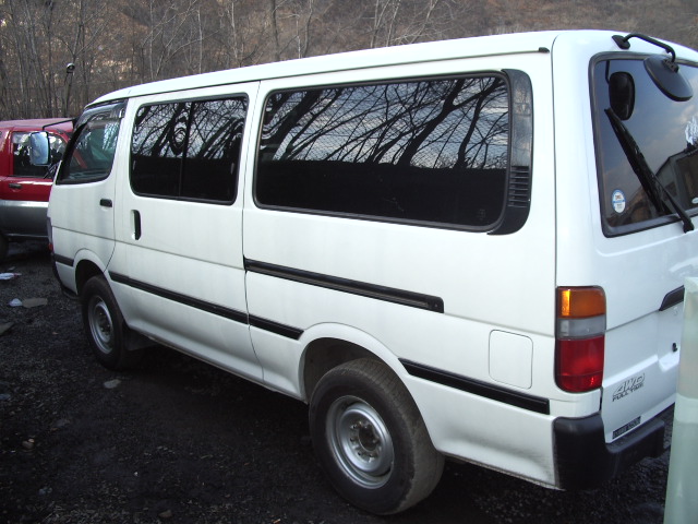 1999 Toyota Hiace Pictures