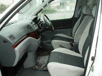 1999 Toyota Hiace Pictures