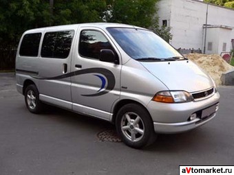 1999 Toyota Hiace Pictures