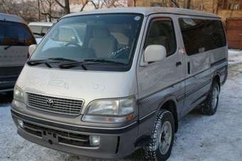 1999 Toyota Hiace Pictures