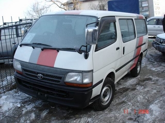 2000 Toyota Hiace