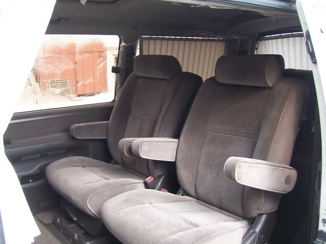 2000 Toyota Hiace