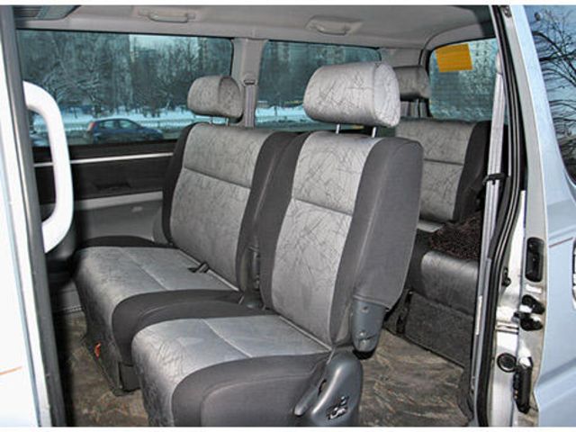 2000 Toyota Hiace