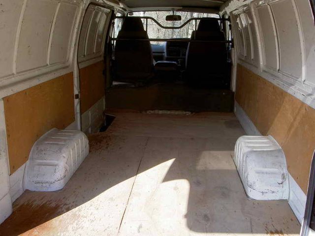 2000 Toyota Hiace