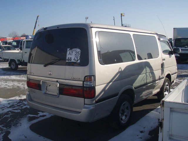 2000 Toyota Hiace