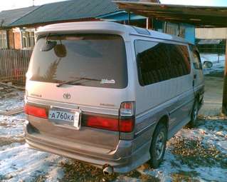 2000 Hiace