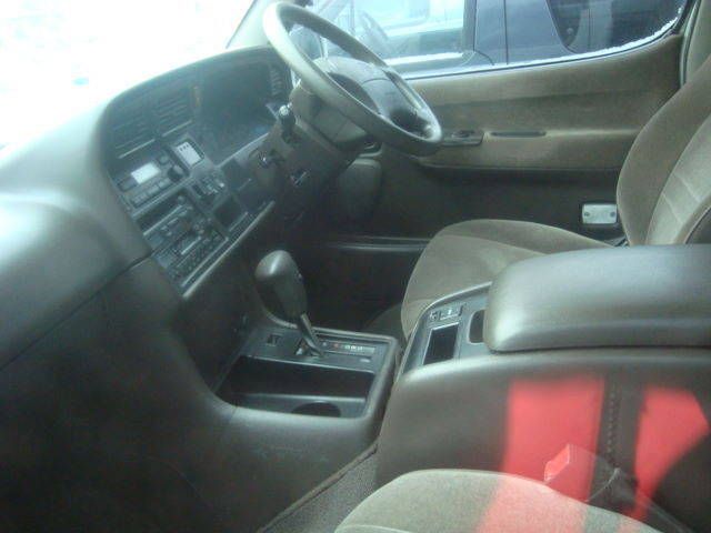 2000 Toyota Hiace