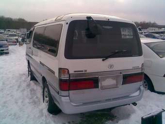 2000 Hiace