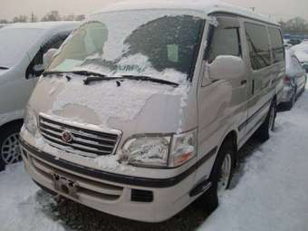 2000 Toyota Hiace