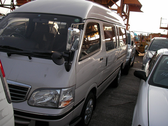 2000 Toyota Hiace Photos