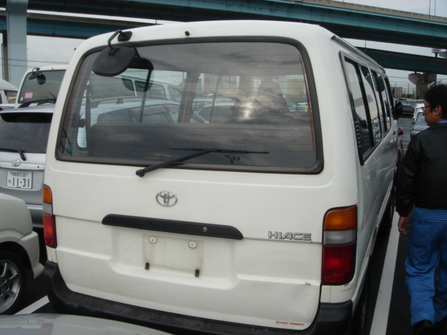 2000 Toyota Hiace Pictures