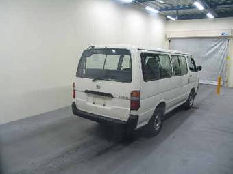 2000 Toyota Hiace Pictures