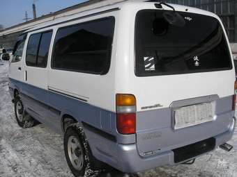 2000 Toyota Hiace Pictures