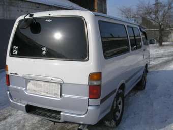 2000 Toyota Hiace Pictures