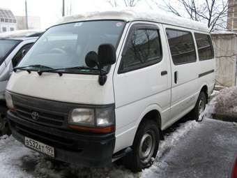 2001 Toyota Hiace