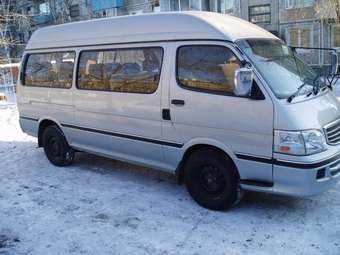 2001 Hiace