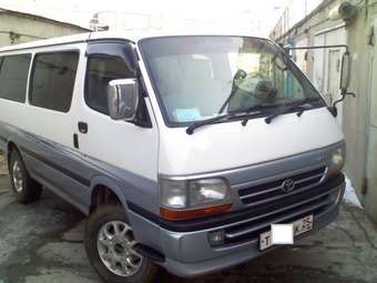 2001 Hiace