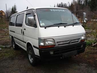 2001 Toyota Hiace