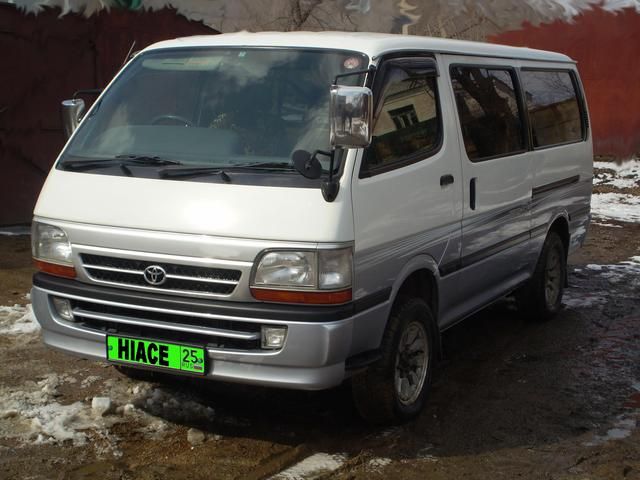 2001 Toyota Hiace