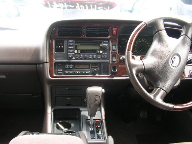 2001 Toyota Hiace